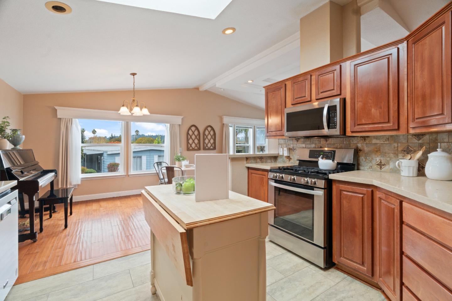 444 Whispering Pines Drive Unit: 79