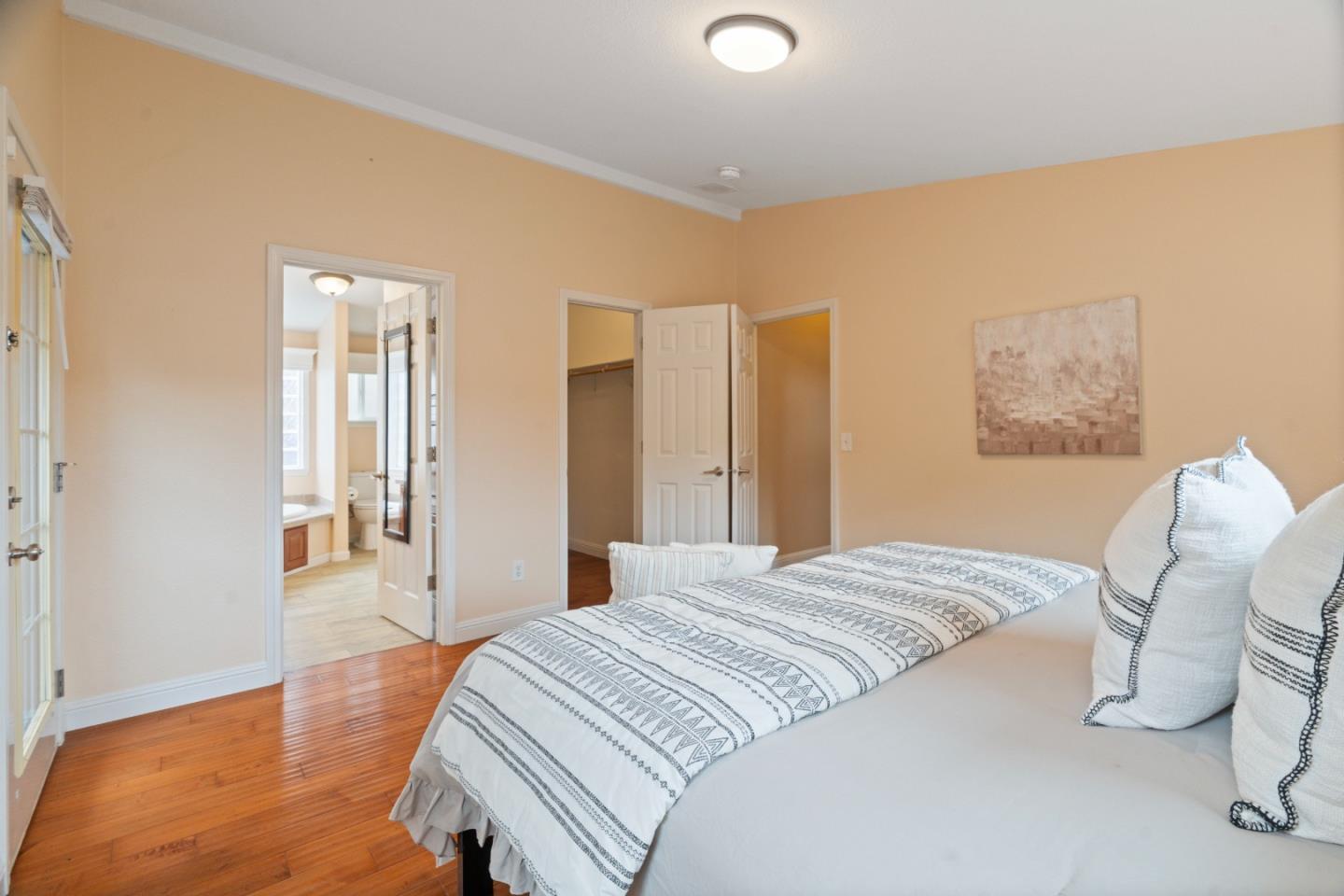 444 Whispering Pines Drive Unit: 79