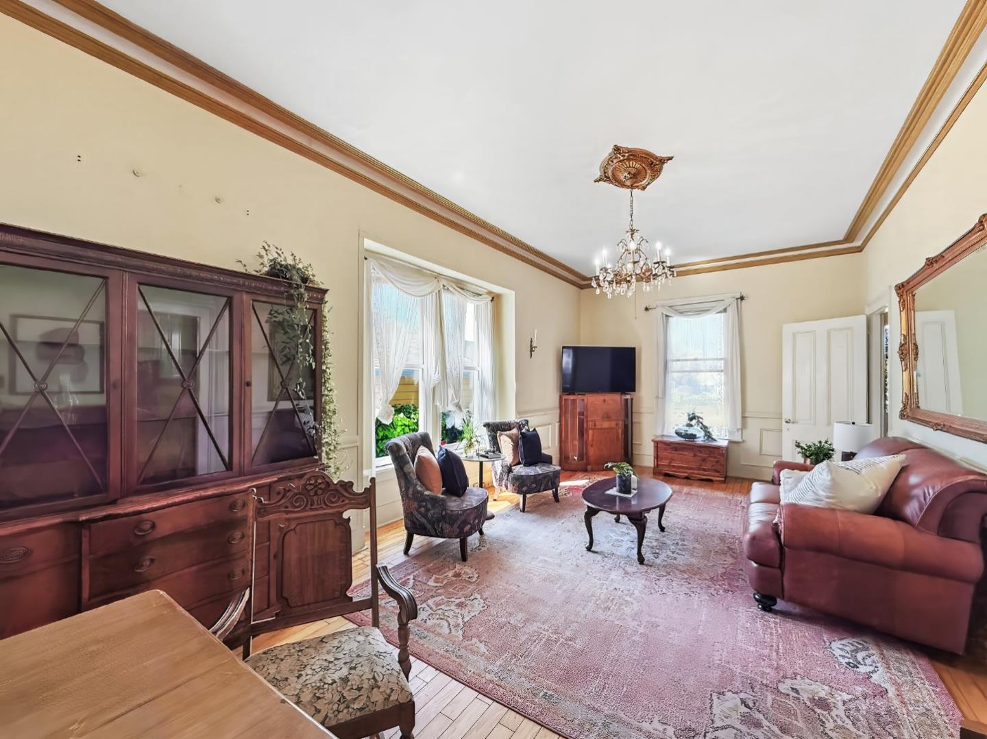233 Van Ness Avenue