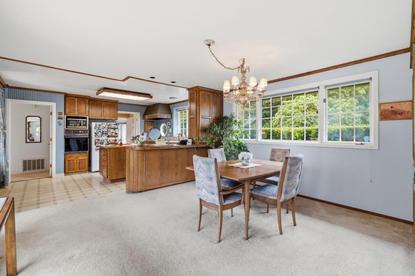 960 Graham Hill Road