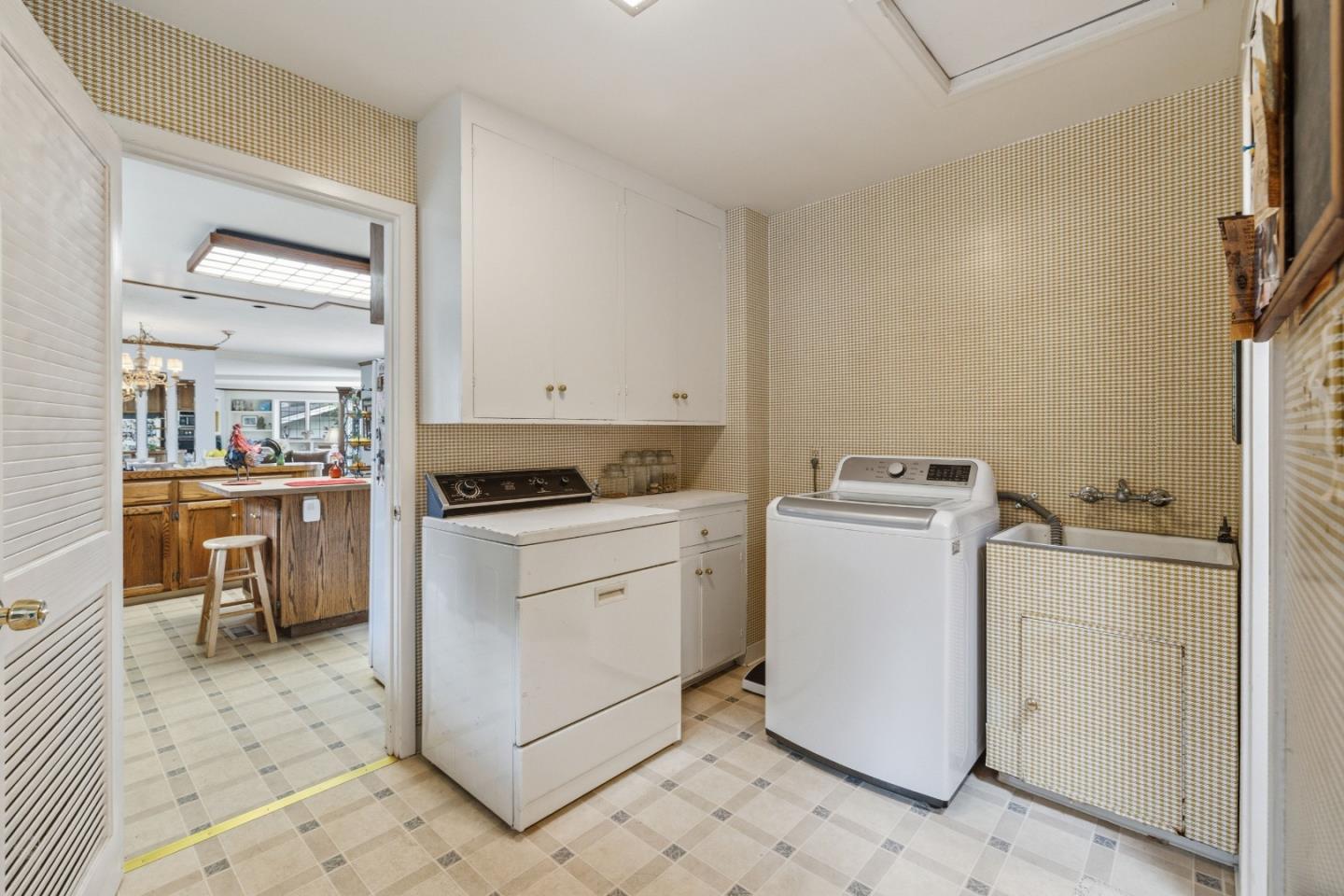 960 Graham Hill Road