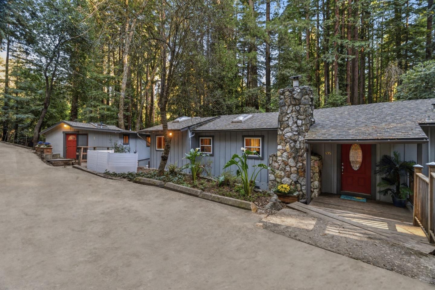 495 Primavera Road