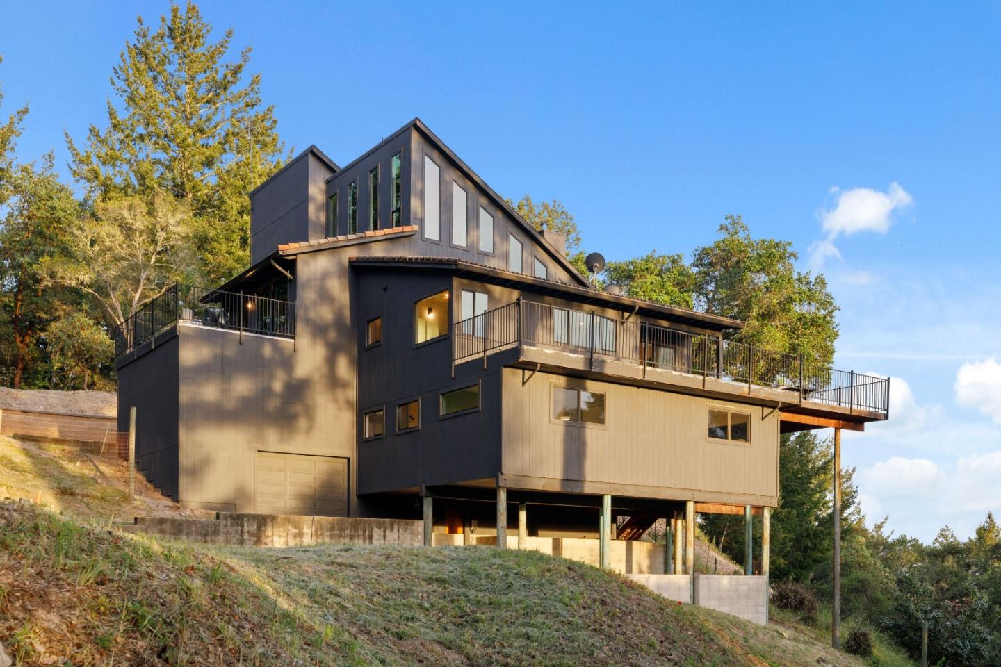 1380 Weston Ridge Road