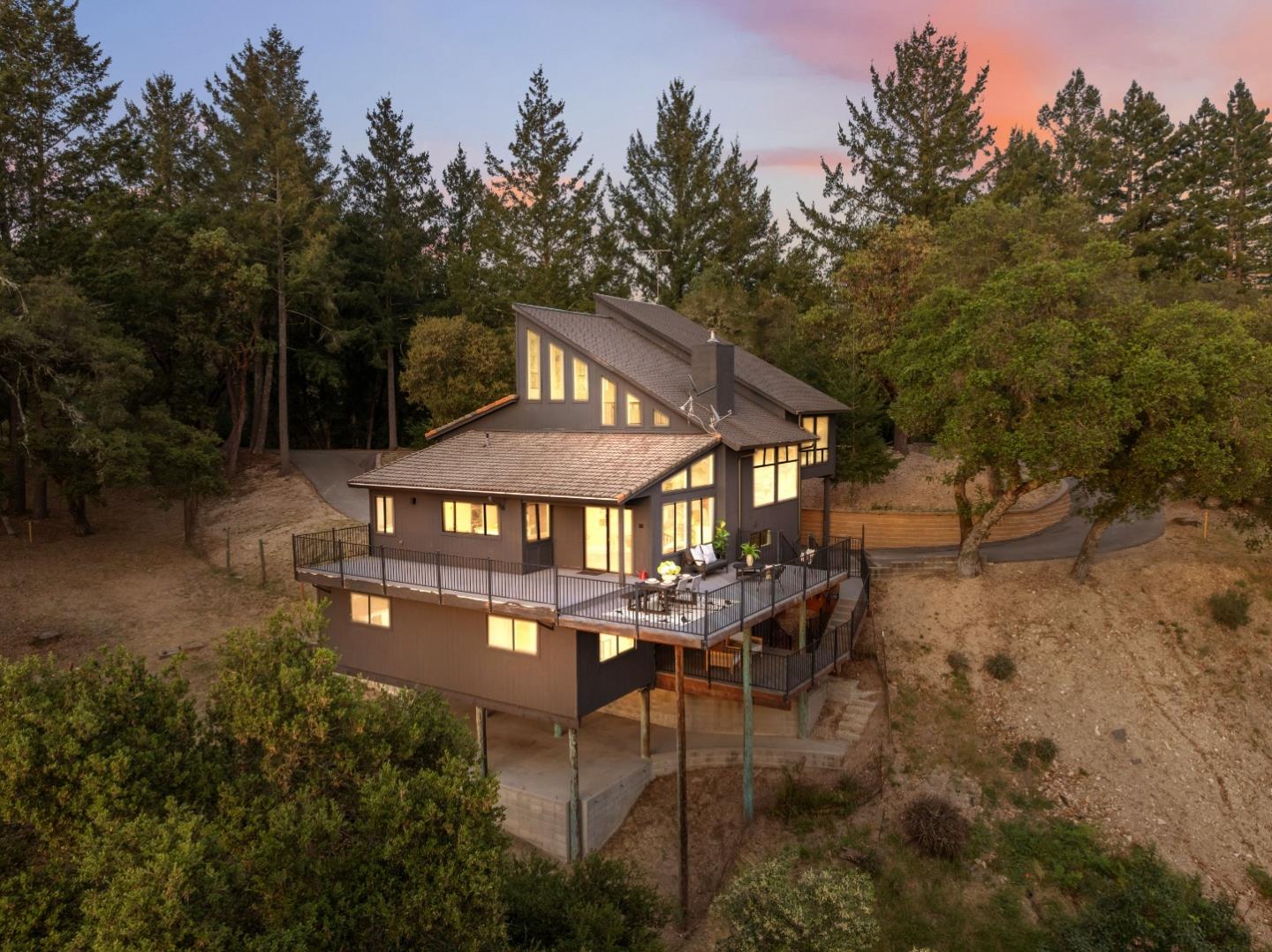 1380 Weston Ridge Road