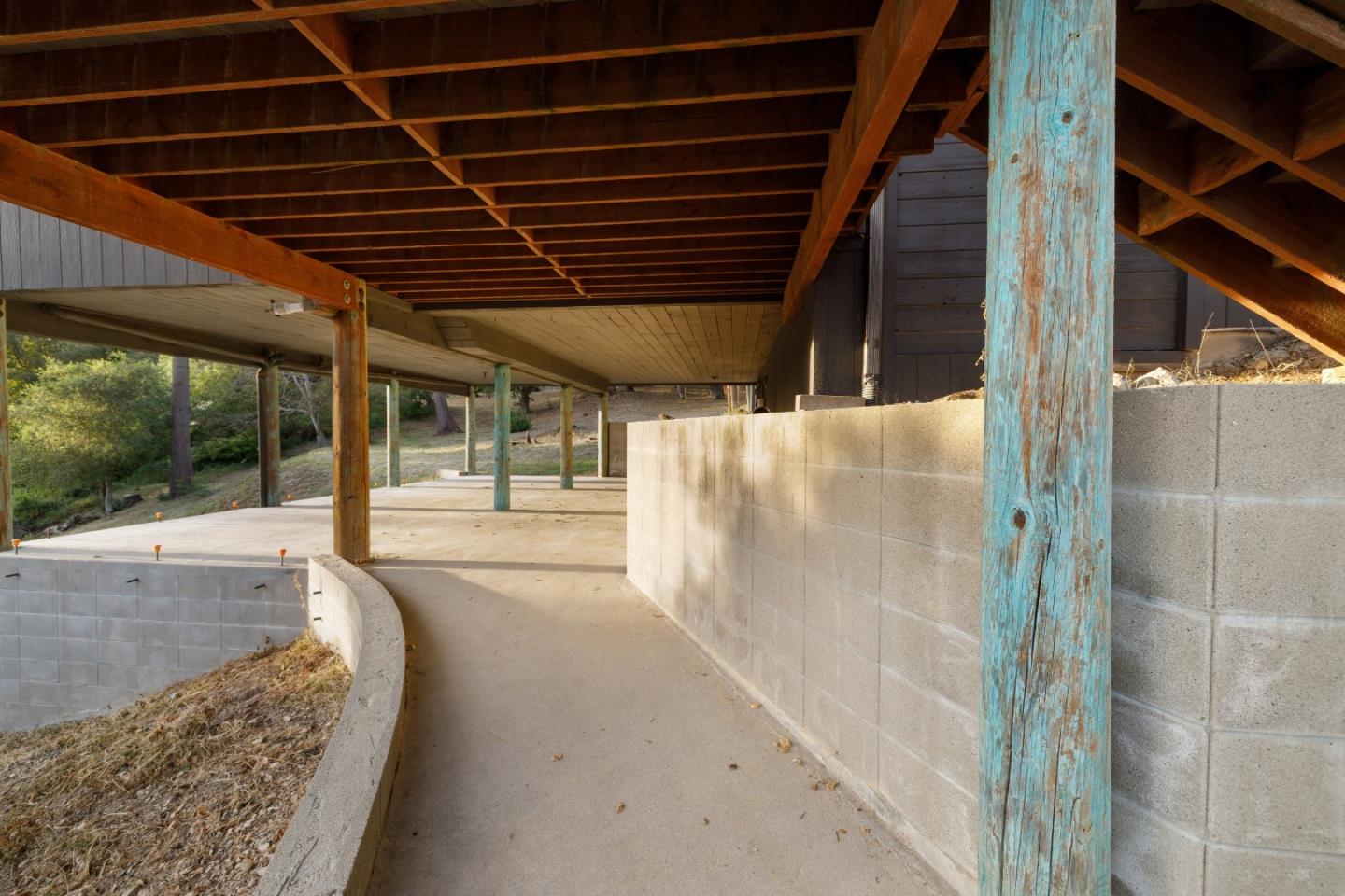 1380 Weston Ridge Road