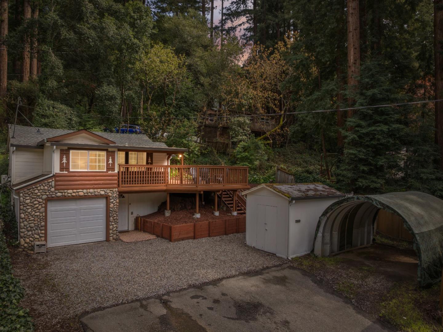15300 Highway 9