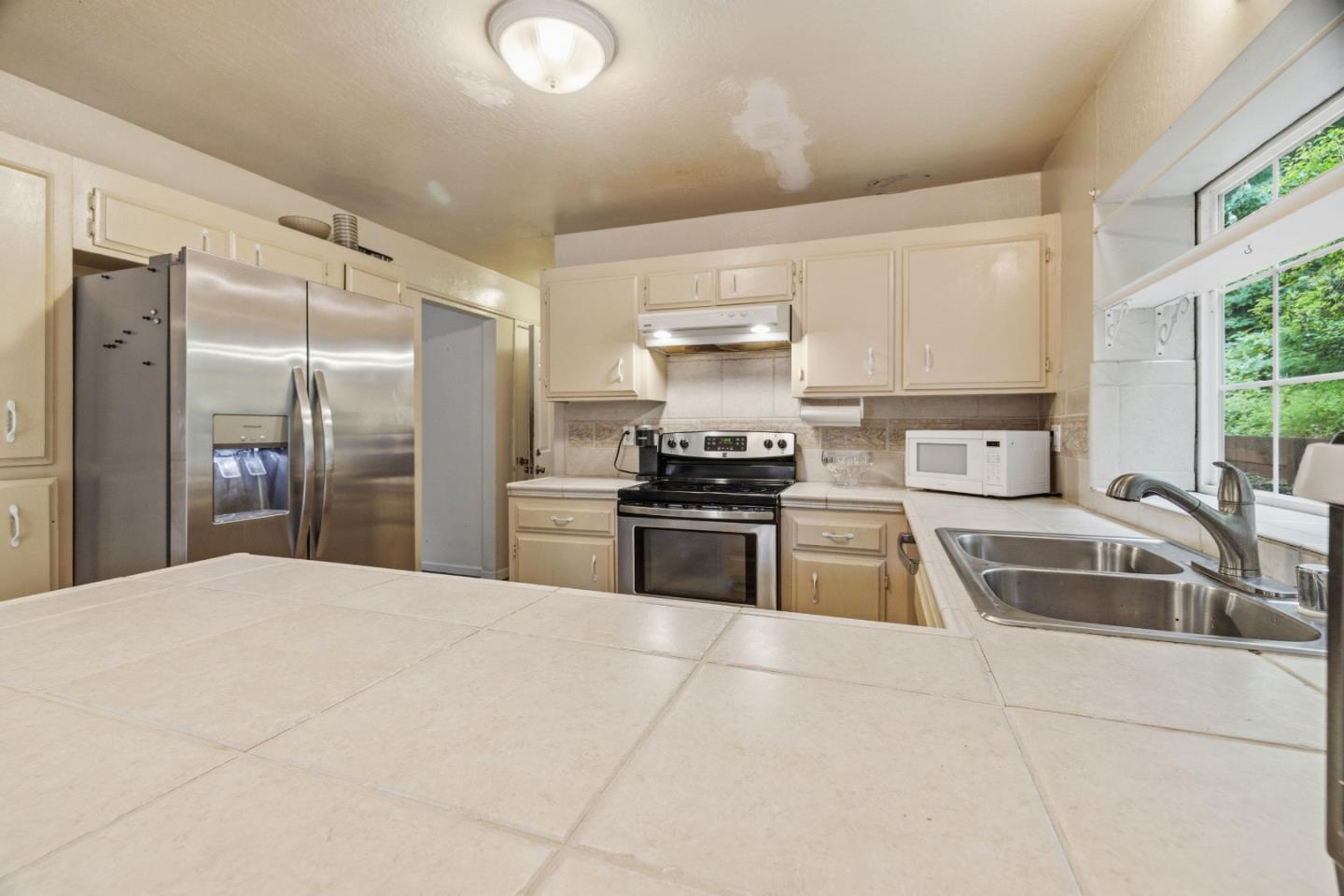 120 Clearview Place