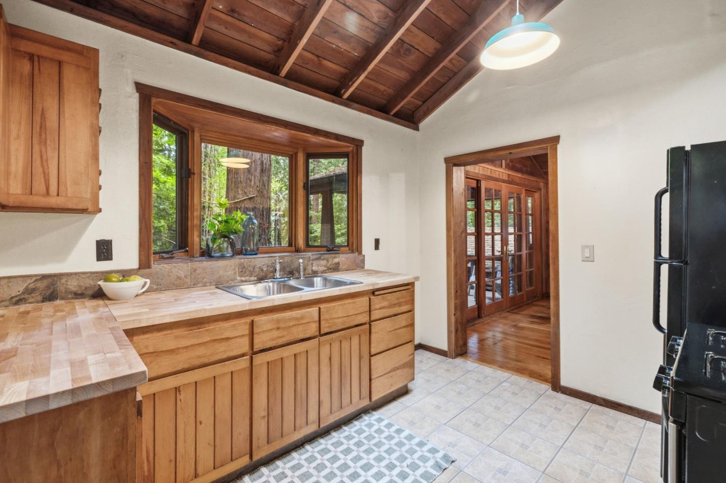 209 East Creek Road