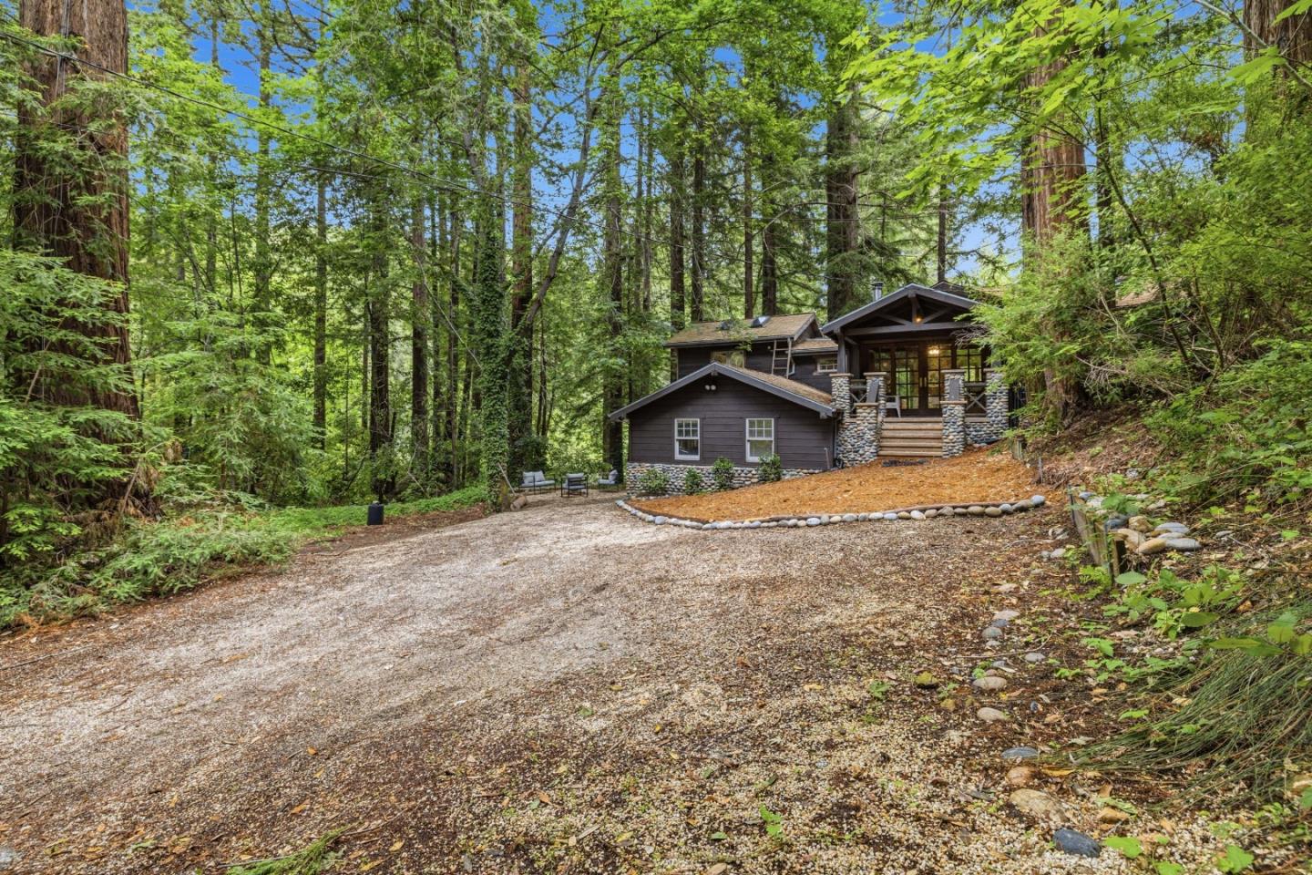 209 East Creek Road
