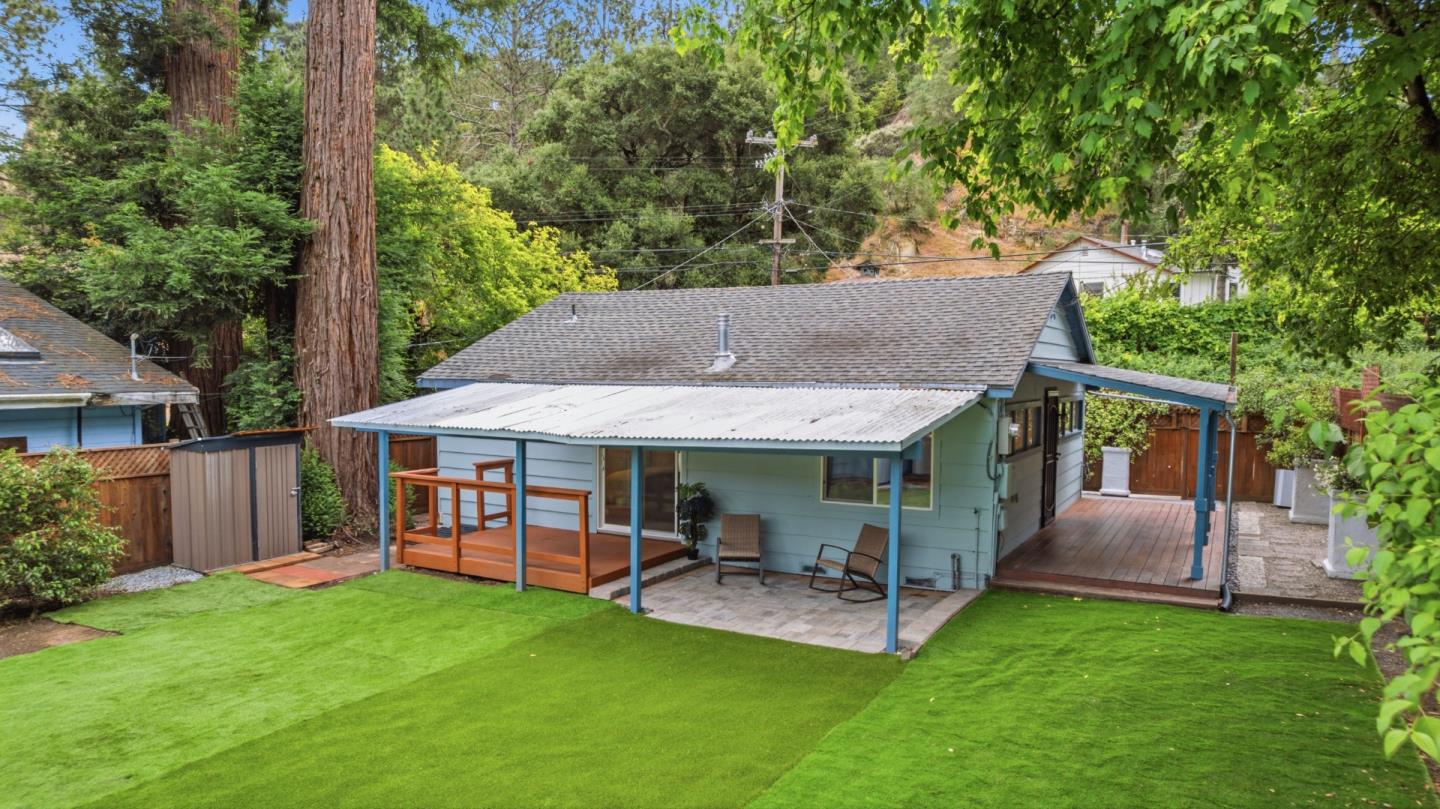 526 Lockhart Gulch Road