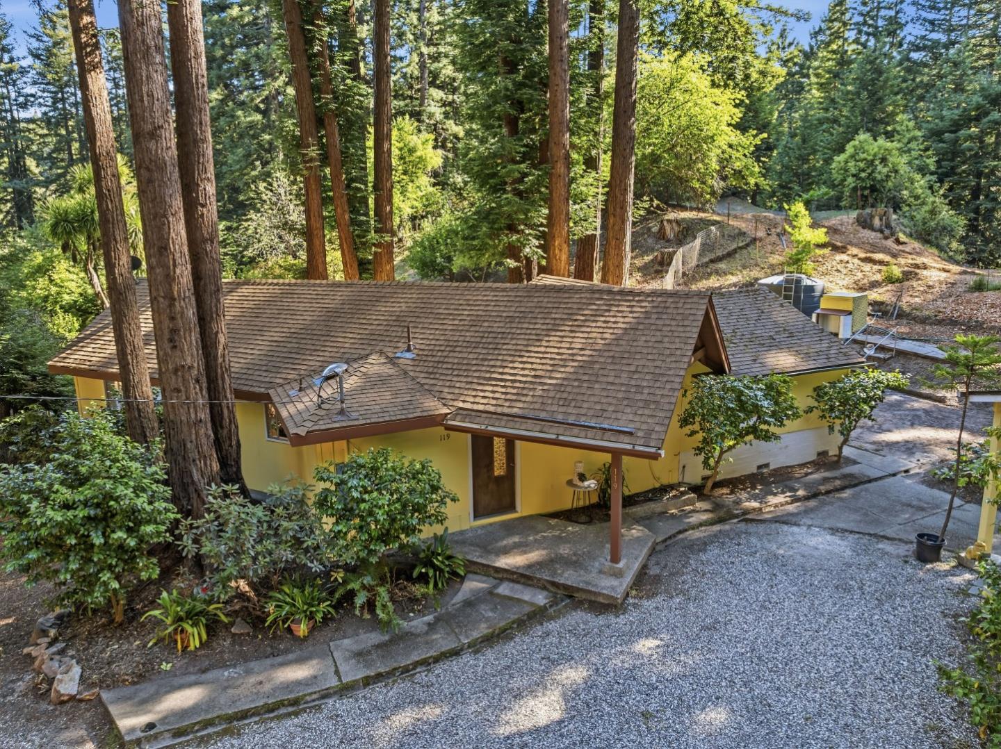 119 Van Diepen Way