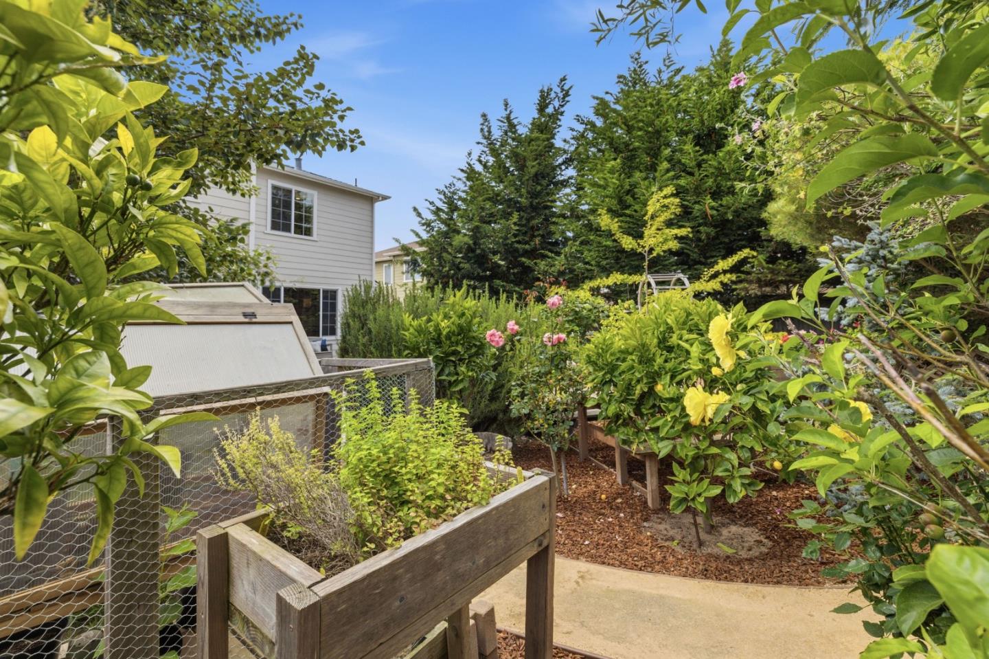 2610 Sandy Clay Lane