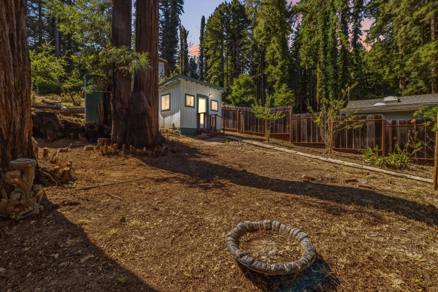 836 Creek Drive
