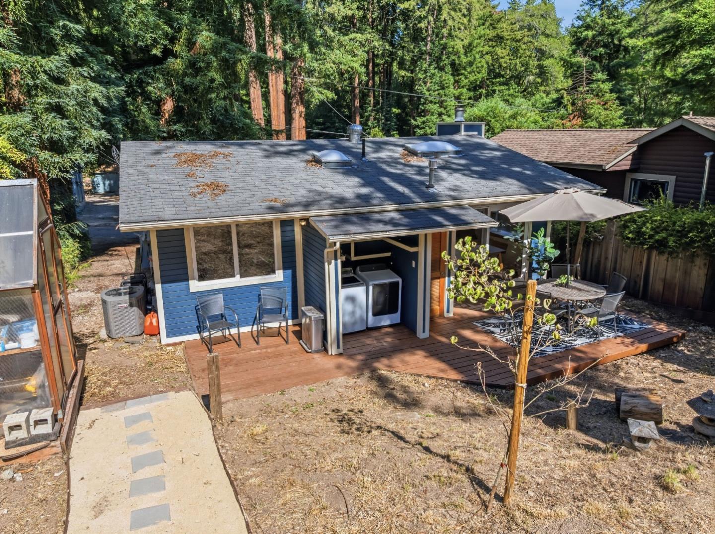 836 Creek Drive