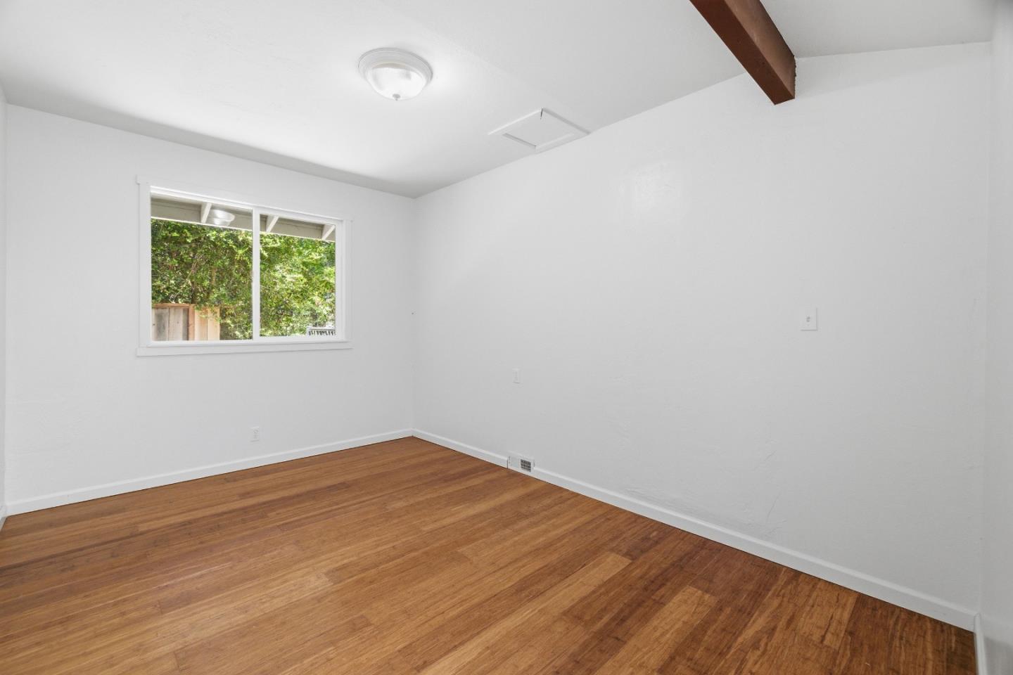 12489 Coleman AVE