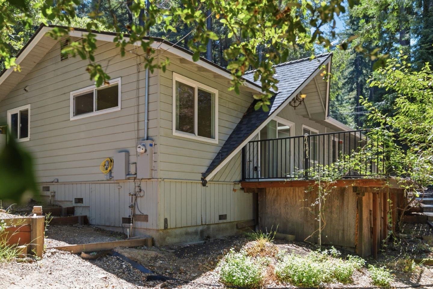 12489 Coleman AVE