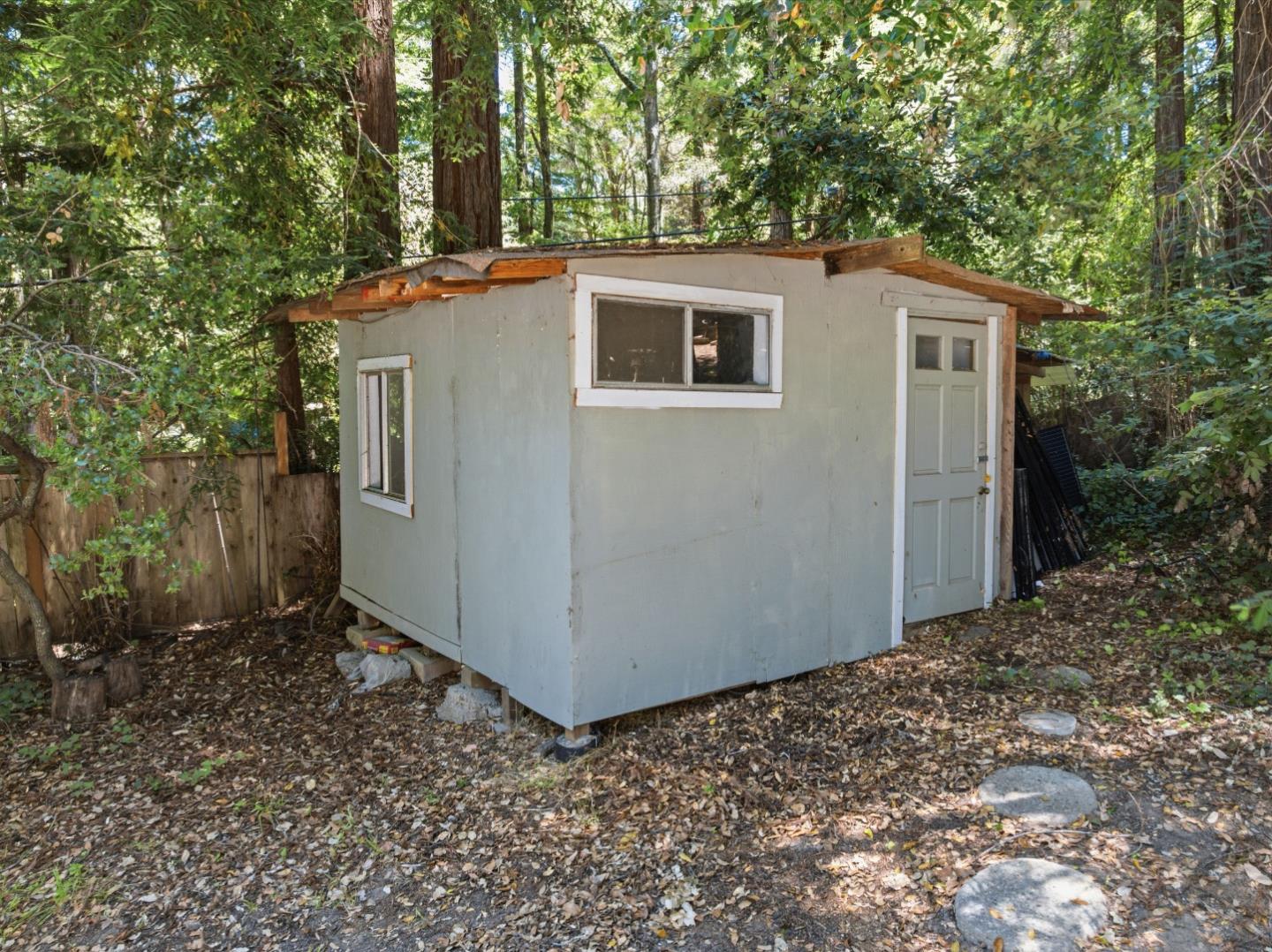 12489 Coleman AVE
