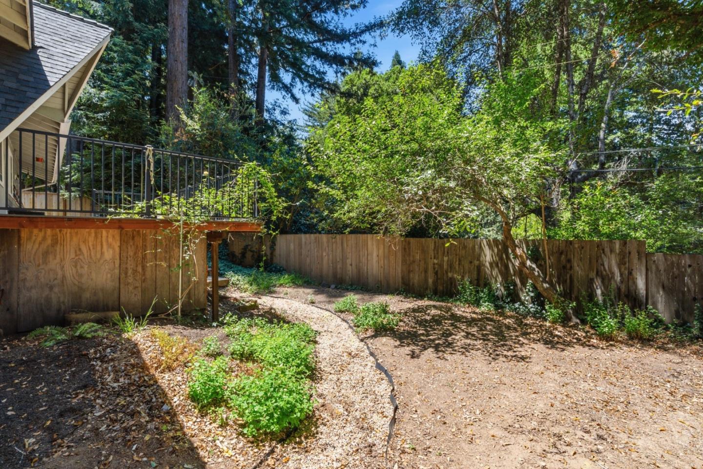 12489 Coleman AVE