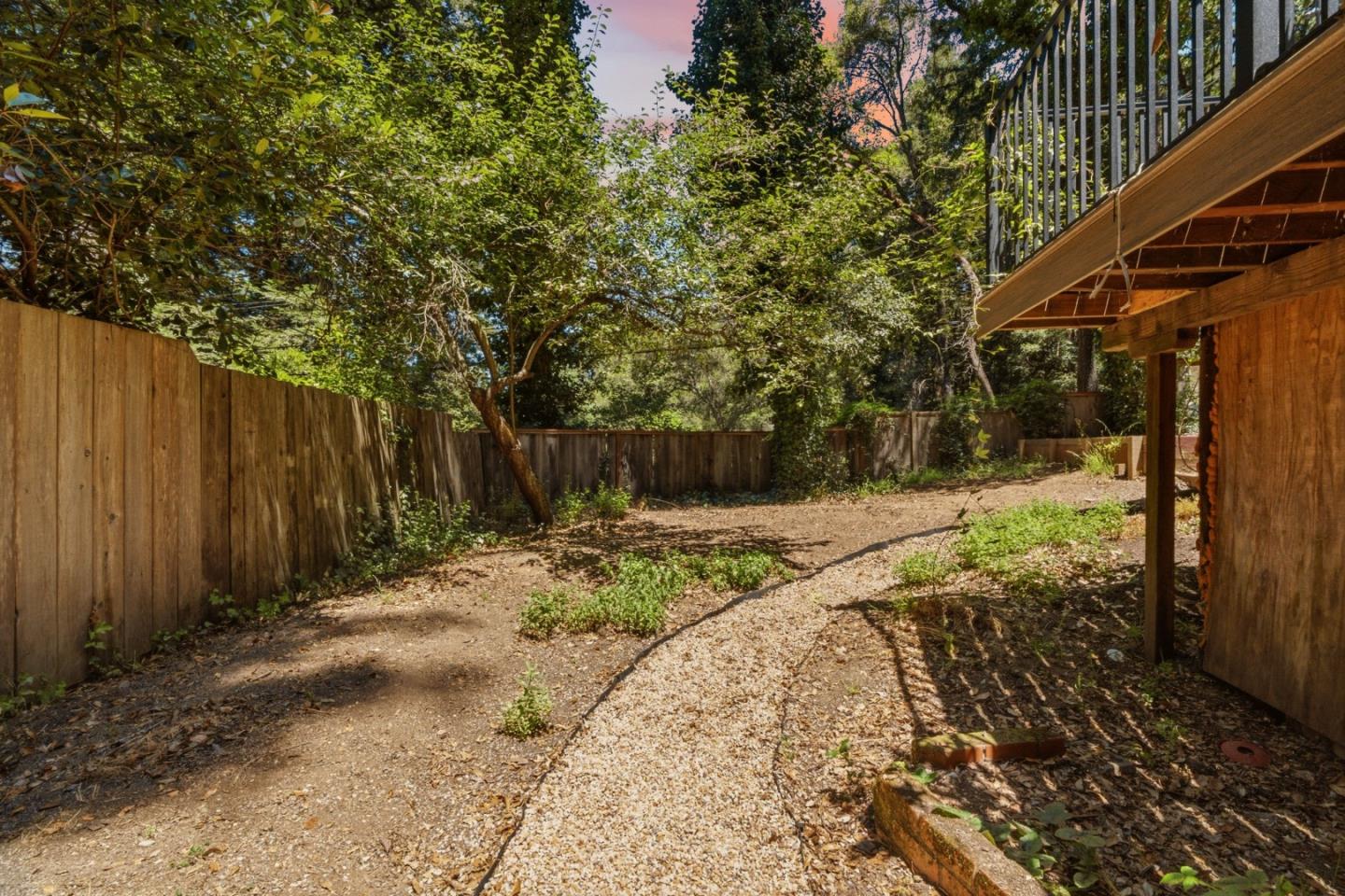 12489 Coleman AVE