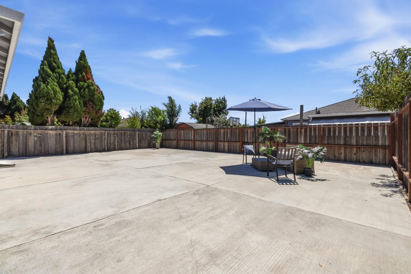 89 Santa Clara ST