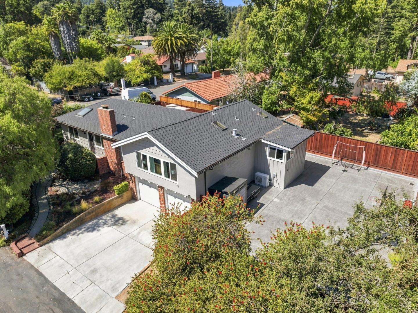 146 El Solyo Heights DR