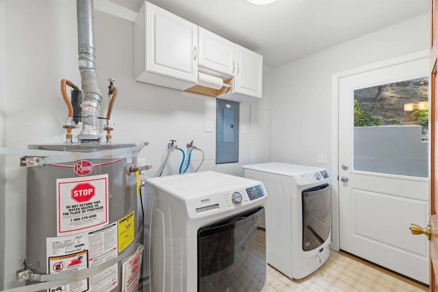 240 Ridge DR
