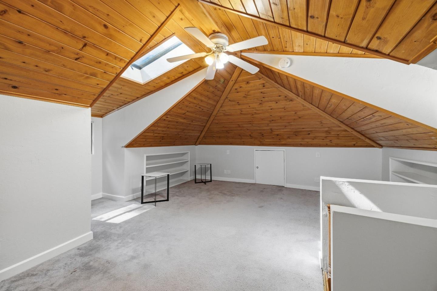 240 Ridge DR