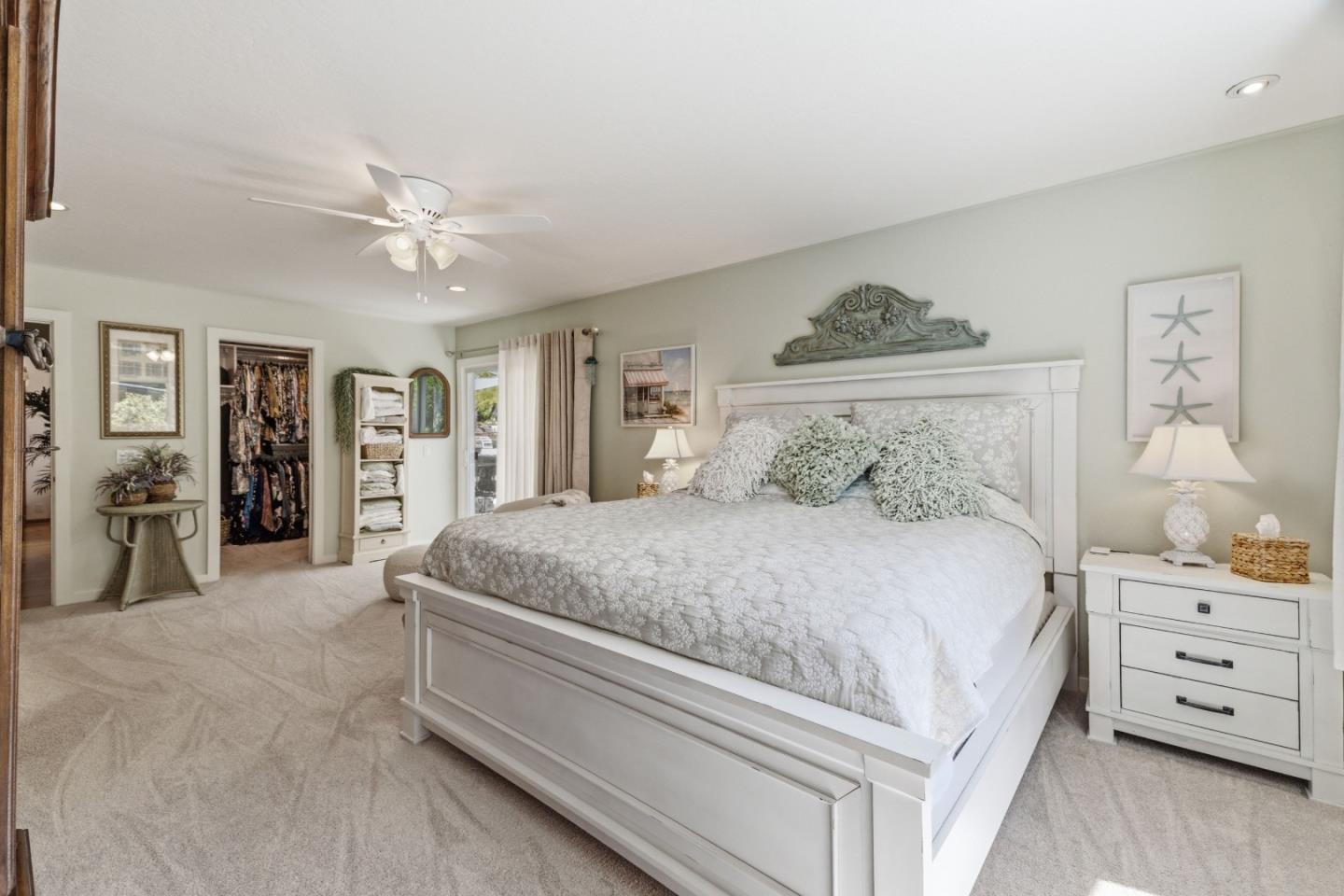 8580 Hihn RD