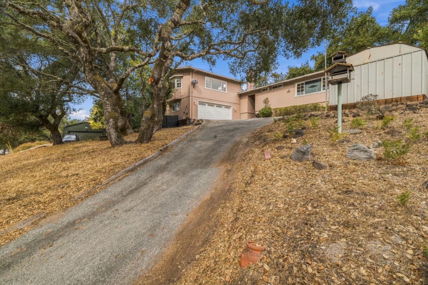8090 Harvard DR