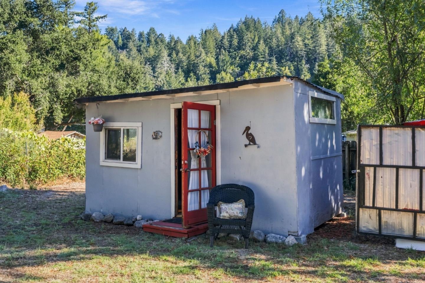 10330 Highway 9