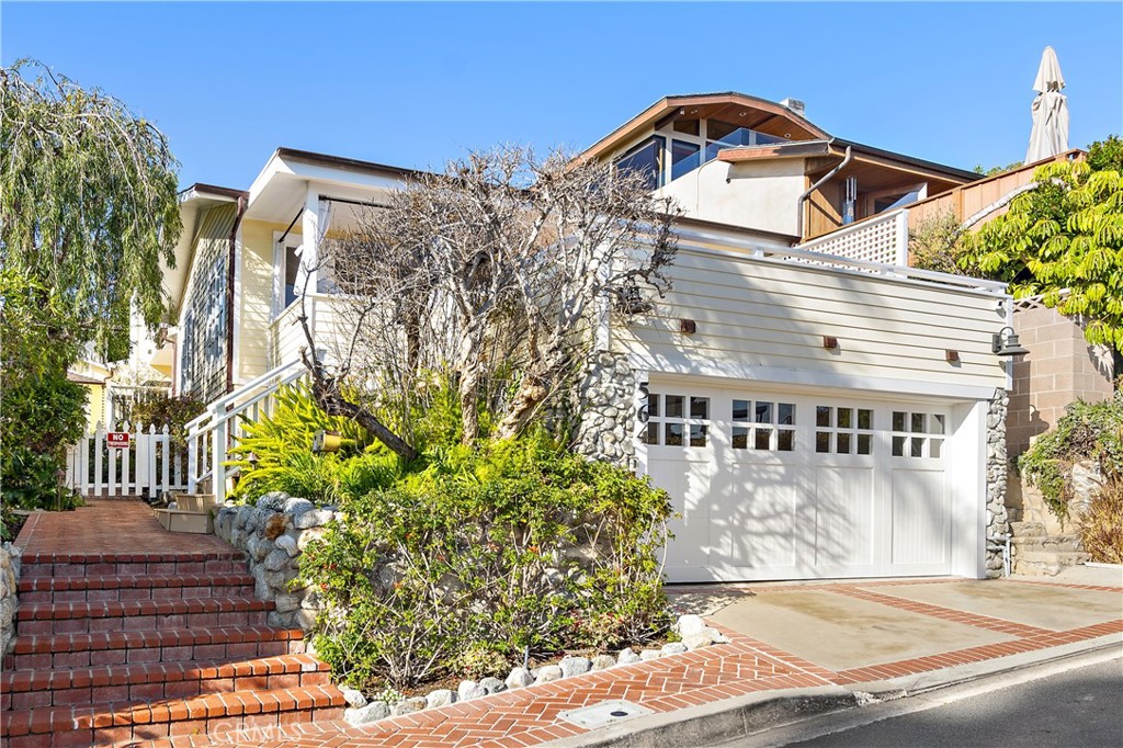 564 High Drive