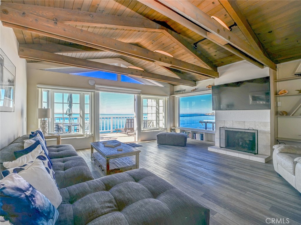 1021 Gaviota Drive