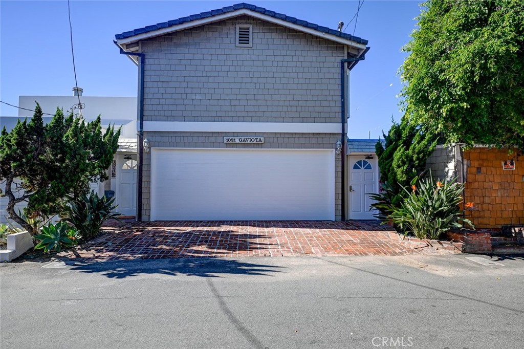 1021 Gaviota Drive