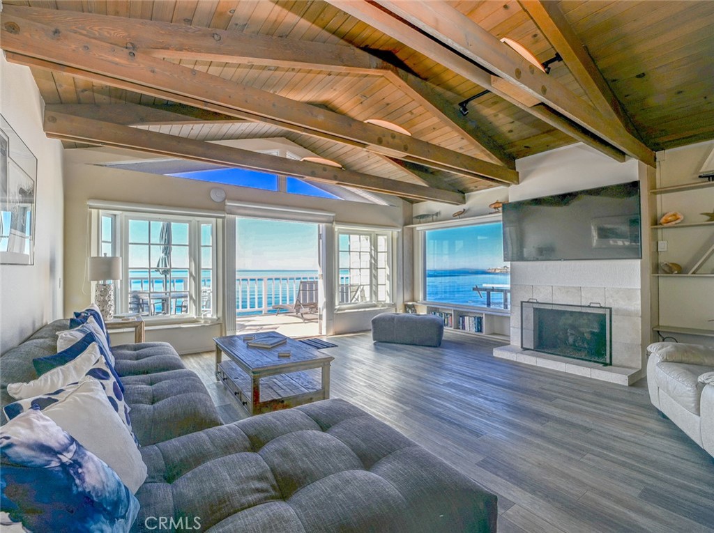 1021 Gaviota Drive