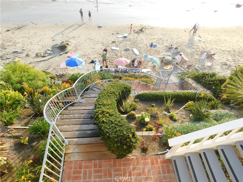 1021 Gaviota Drive