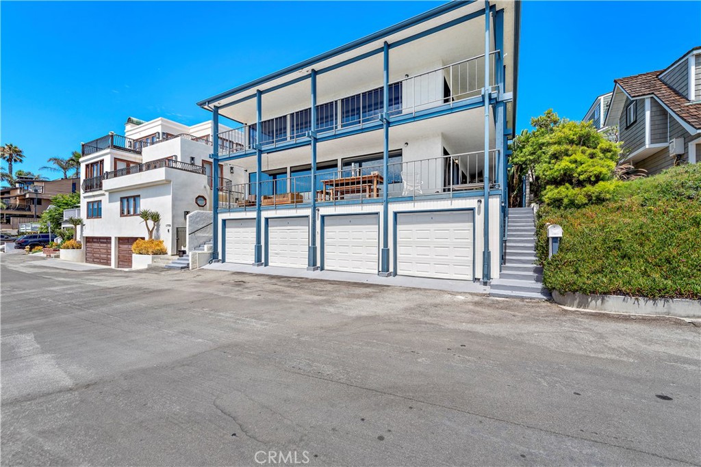 1782 Ocean Way A