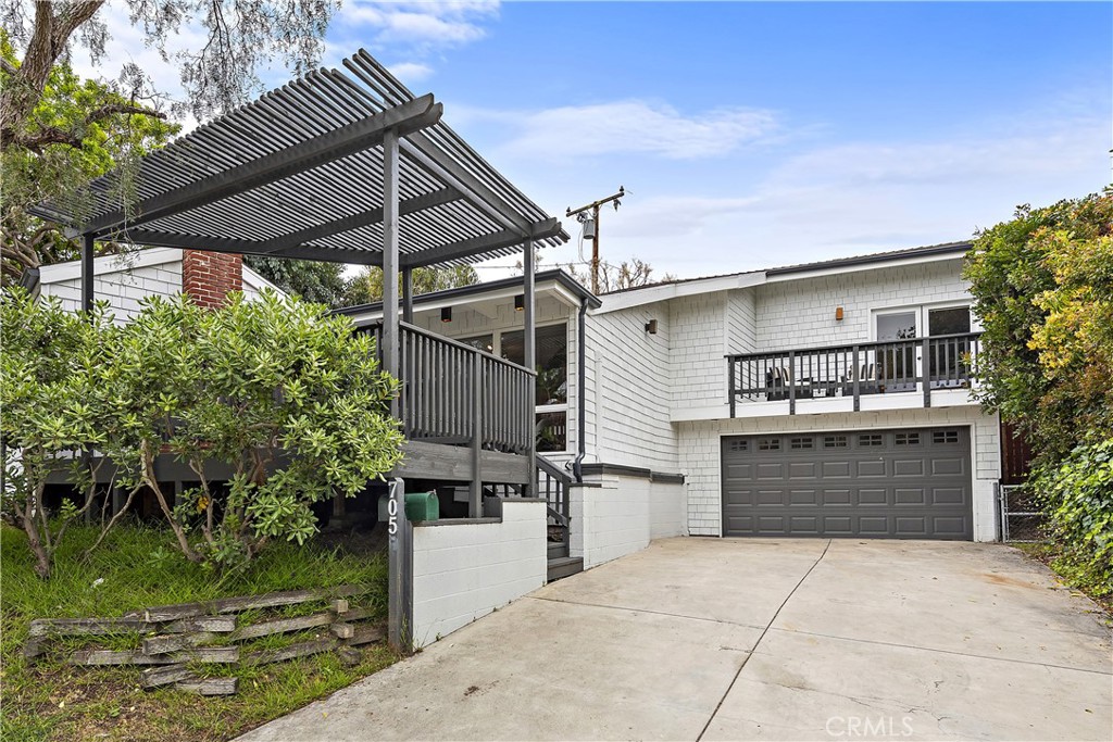 705 Saint Anns Drive