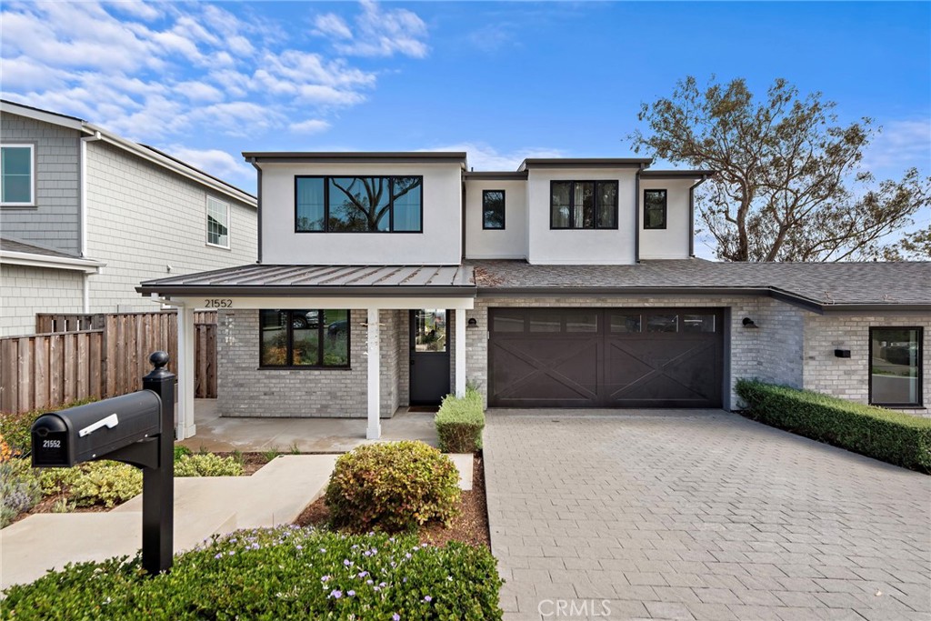 21552 Treetop Lane