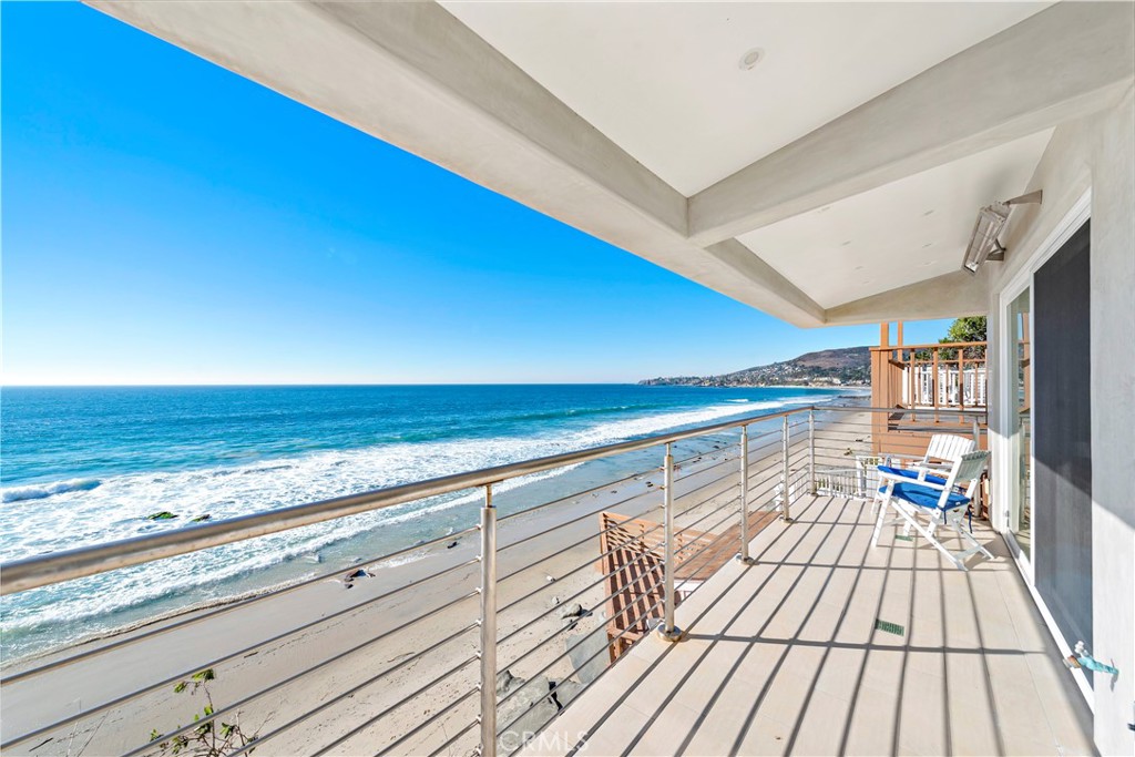 1051 Gaviota Drive