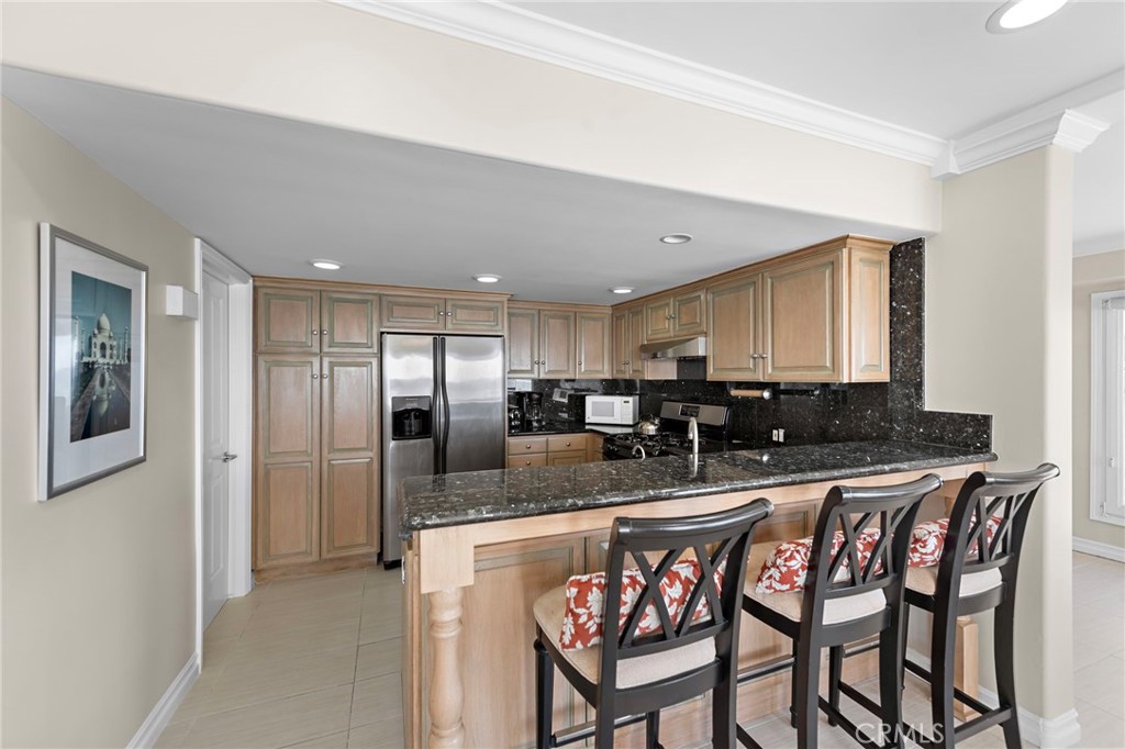 603 S Coast Highway B