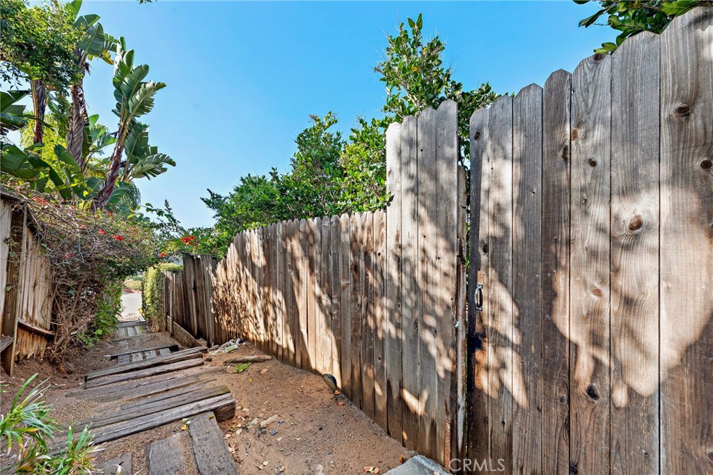 31531 Bluff Drive Back