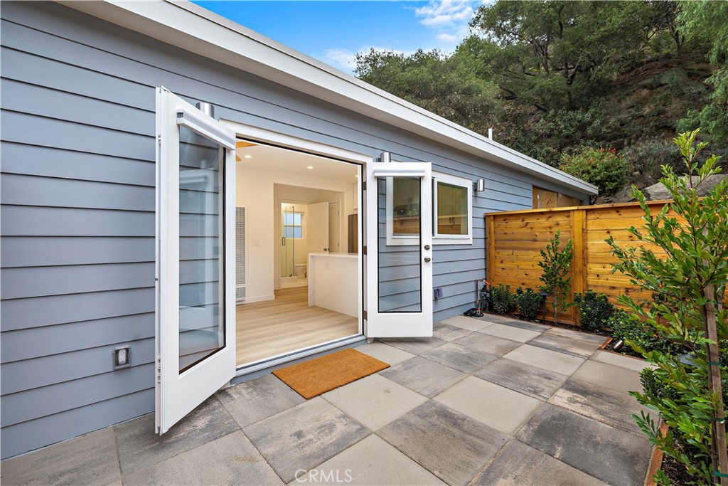 21062 Laguna Canyon Road Back