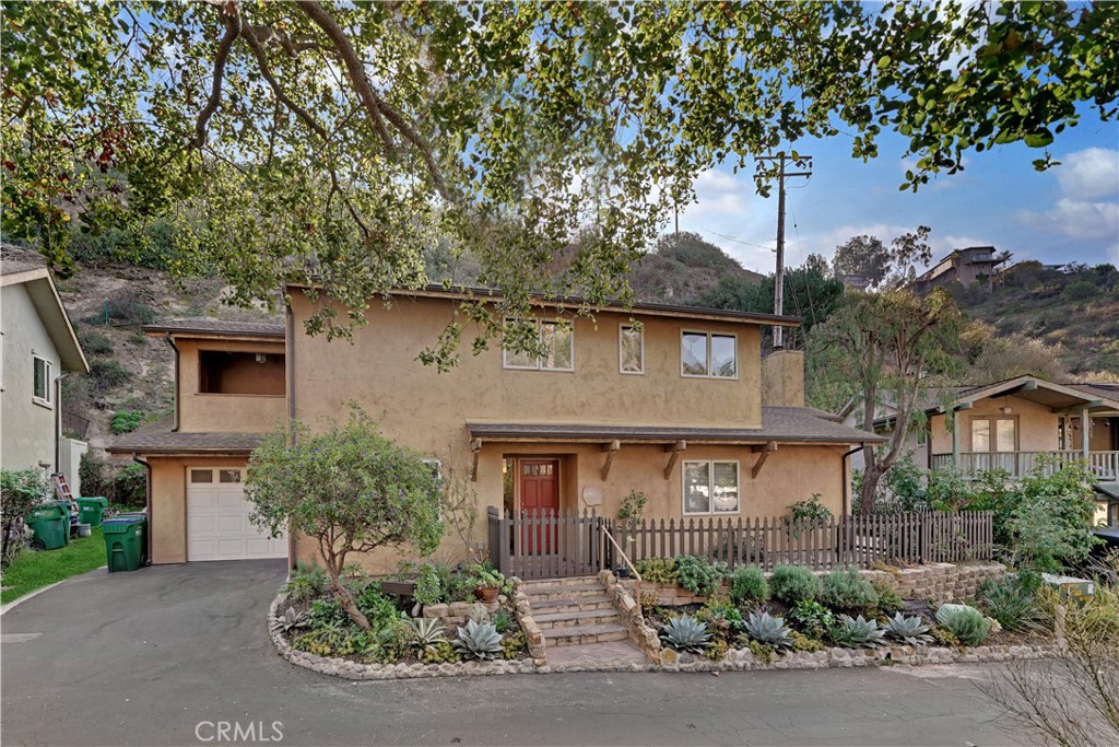 2063 Hidden Valley Canyon Road