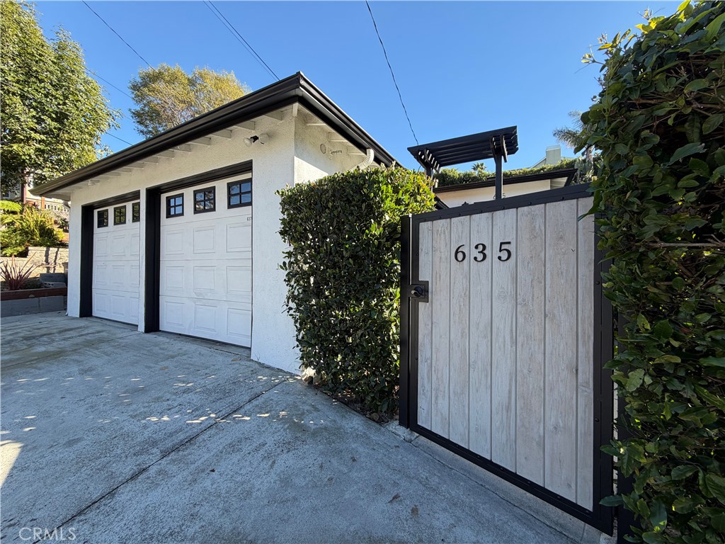 635 Saint Anns Drive