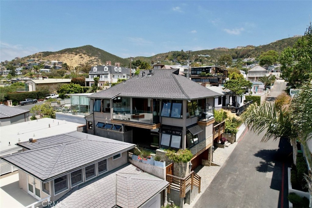 31678 Seacliff Drive