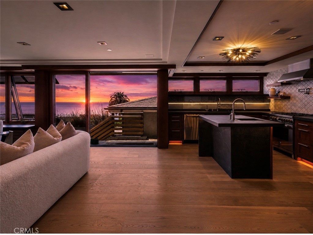 31678 Seacliff Drive