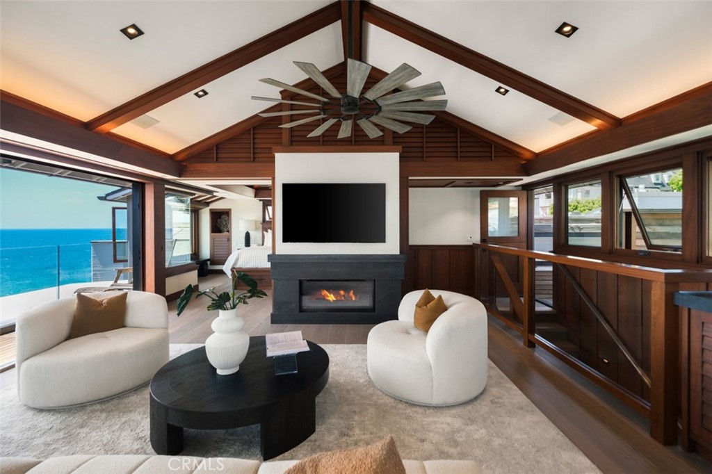 31678 Seacliff Drive