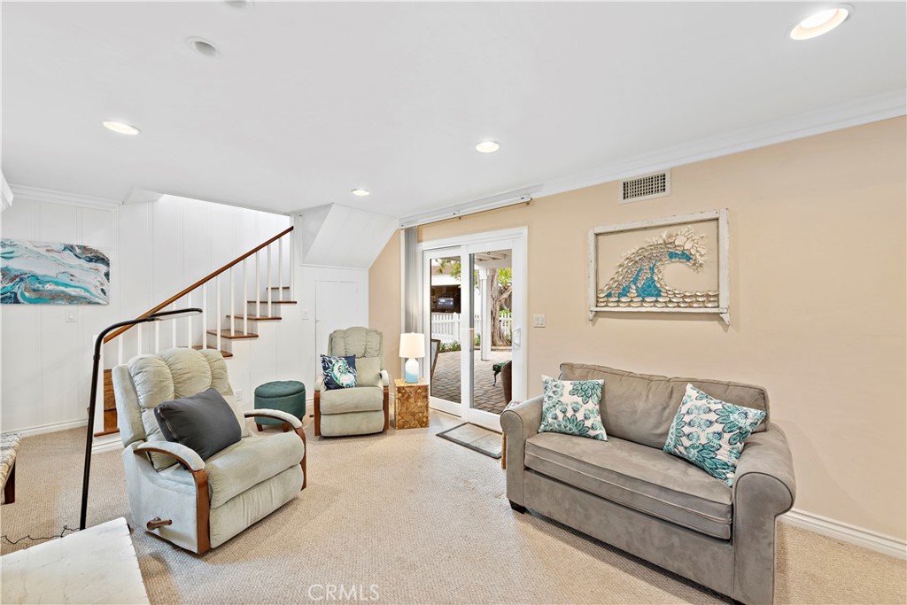 1466 Randall Way
