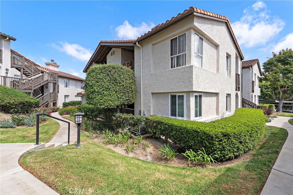 68 c Corniche Drive C