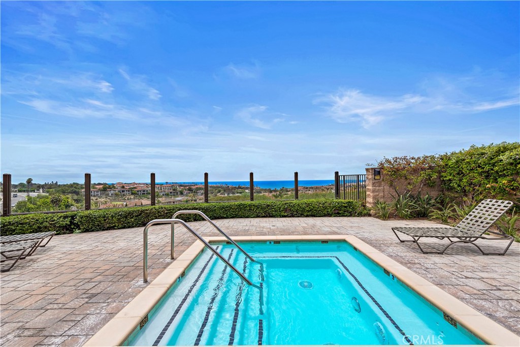 68 c Corniche Drive C